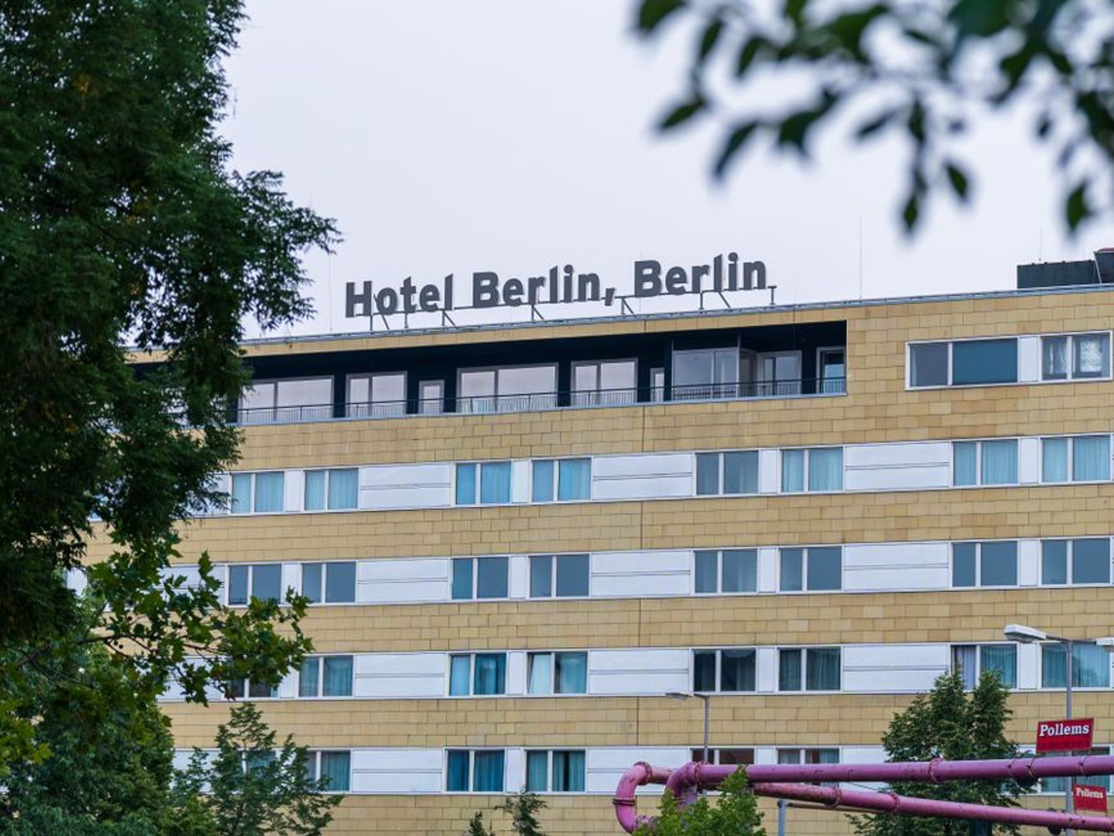 Nhât lê hotel