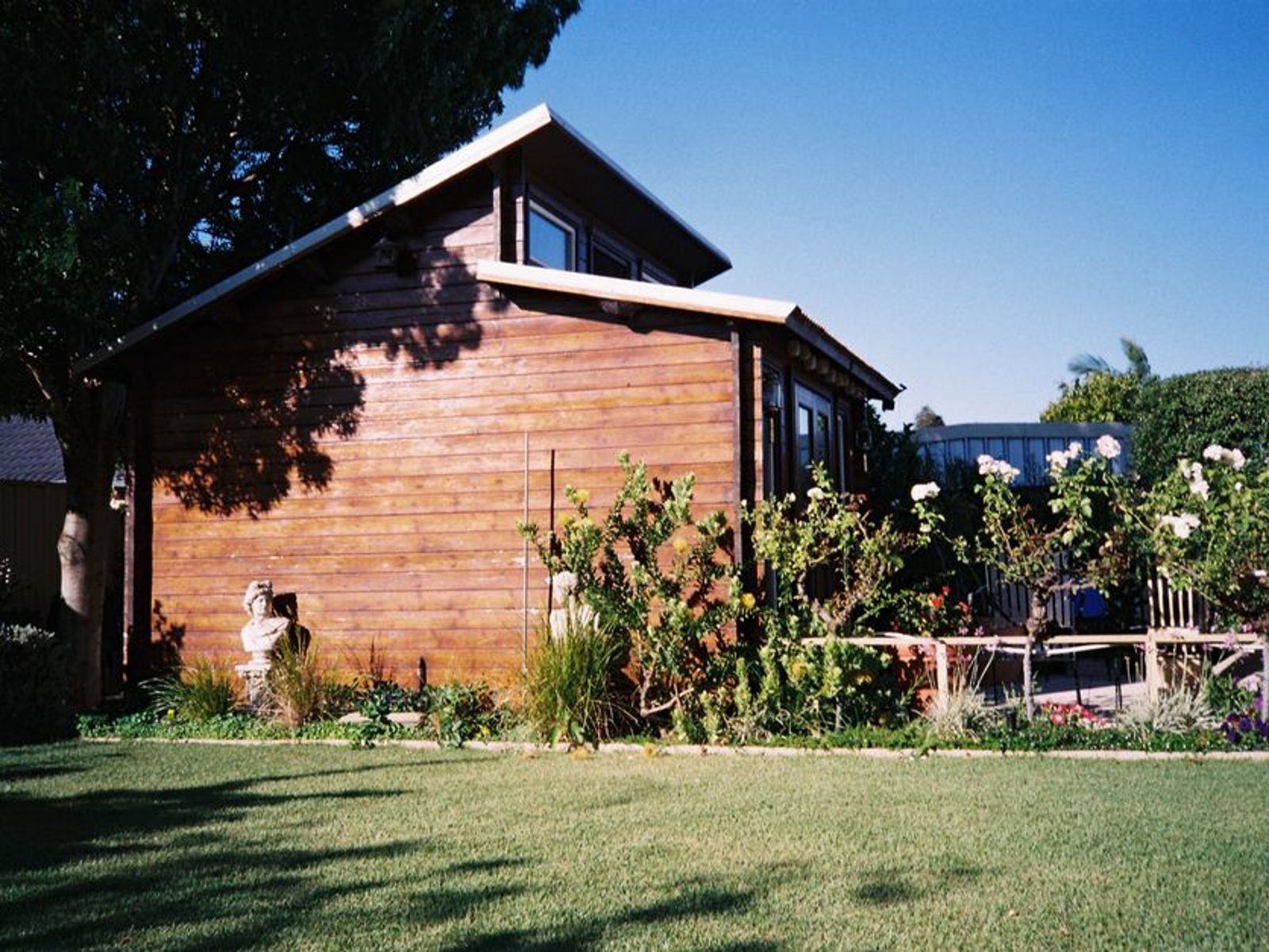 Zizi Homestay